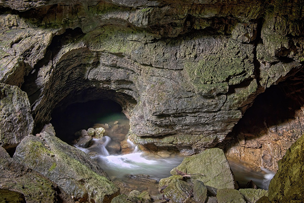 unterirdische Wasserläufe unterirdische Wasserläufe